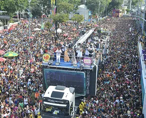 Mini trio, espaço zen e mais: os luxos dos camarotes de Salvador - Imagem