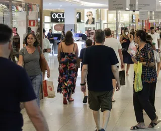 Férias e Carnaval: consumo das famílias cresce e puxa serviços na Bahia