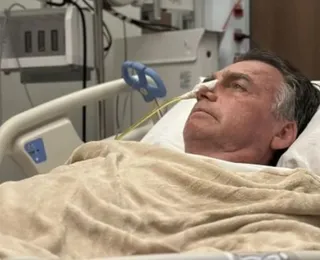 Bolsonaro deixa hospital após passar por exames