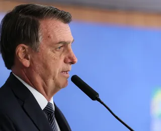 CCJ do Senado aprova projeto que reduz pena de Bolsonaro
