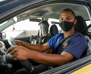 CNH: reexame fica grátis e meia embreagem deixa de ser exigida