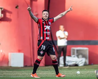 Conexão de Kayzer com Vitória vai além do futebol: "Energia diferente"