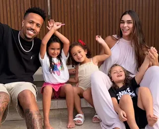 De férias na Bahia, esposa de jogador da seleção se envolve em polêmica com enteada