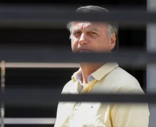 É grave? Saiba qual é a cirurgia que Bolsonaro precisará fazer