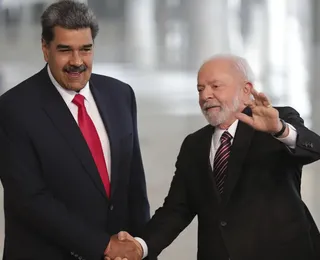 Esquerda condena ataque dos EUA, mas direita celebra “fim” de Maduro
