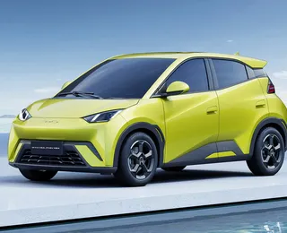 Falta de postos? BYD transforma carregadores domésticos em estações públicas