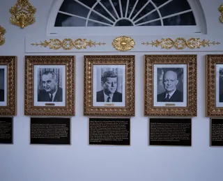 Fim da trégua: Trump expõe placas ofensivas a ex-presidentes