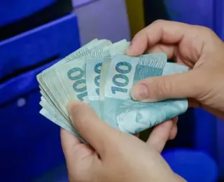 Dinheiro de volta? Nova lei libera pagamento extra a servidores