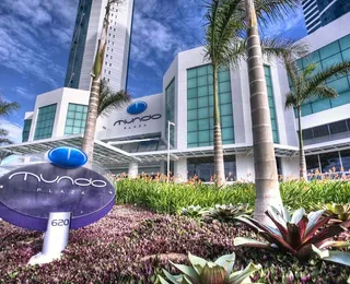 Homem morre após cair de escada no Mundo Plaza Empresarial