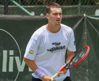 João Fonseca adia estreia em 2026 e pode deixar top 30 da ATP