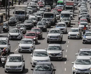 Rodovias da Bahia têm previsão de mais de 740 mil veículos no São João