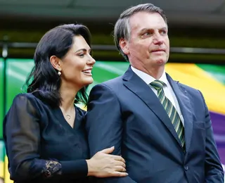 “Não está bem”: Michelle revela acidente de Bolsonaro na prisão