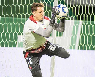 Não fica! Thiago Couto se despede do Vitória na temporada de 2026