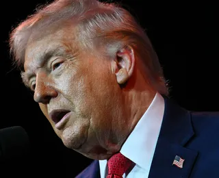 Trump diz que show de Bad Bunny no Super Bowl foi "nojento" e afronta aos EUA