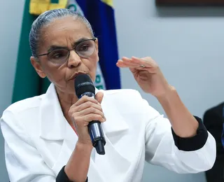 Marina Silva sofre mal-estar por calor durante a COP15 em Campo Grande
