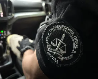 Quatro PMs presos por execução de homem em bar na Bahia