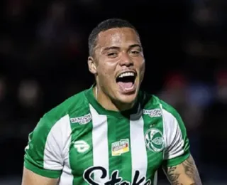 Rebaixado no Juventude, Mandaca entra na mira do Vitoria para 2026