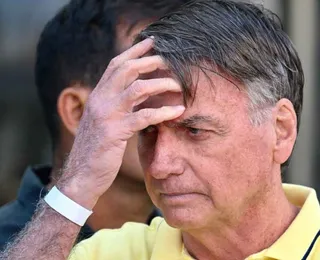 Remição por leitura: entenda como Bolsonaro pode reduzir pena lendo livros