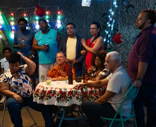 Sem neve e sem fantasia: série transforma o Natal em campo de batalha