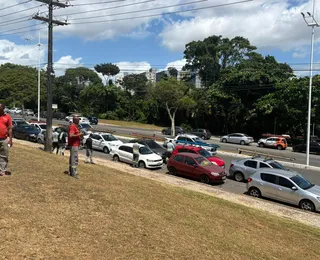 Triplo homicídio no Subúrbio: trabalhadores de telecomunicações protestam em Salvador