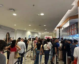 Venda de ingressos para show de Guns N' Roses gera longas filas em Salvador