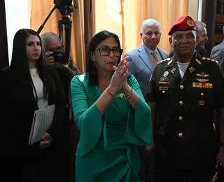Venezuela: vice de Maduro toma posse como presidente