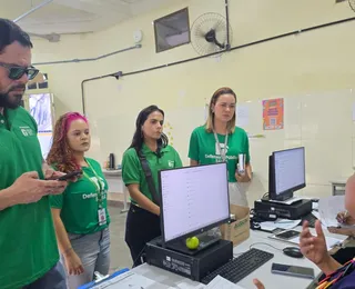 Bebê achado no Carnaval de Salvador: Pais são presos e Justiça decide futuro