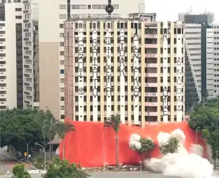 Torre Palace: hotel que fez história em Brasília é demolido