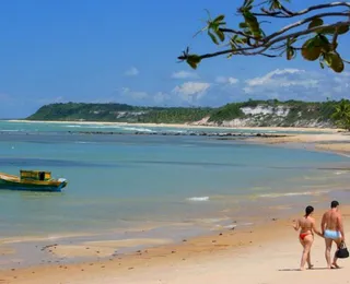 Hotel de destino turístico na Bahia pega fogo e assusta hóspedes