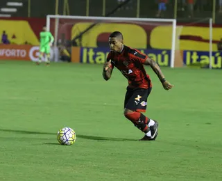 Ídolo na Toca! Marinho aceita proposta e volta ao Vitória após 10 anos