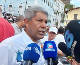 No Bonfim, Jerônimo comenta alianças e destaca tapete branco