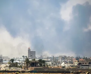 Novos bombardeios de Israel matam 12 civis palestinos na Faixa de Gaza