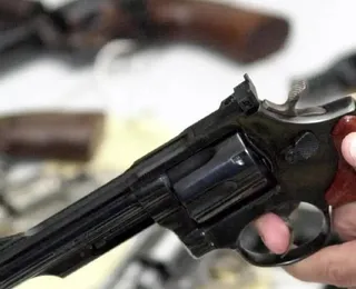 Compra de arma pode ficar mais fácil no Brasil; entenda