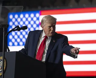 Trump acusa escritor de armar contra ele no caso Epstein