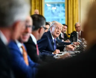 Trump cobra US$ 1 bilhão para países ficarem em conselho de Gaza