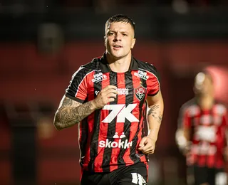 Vitória atropela Juazeirense e vence a primeira partida no Baianão