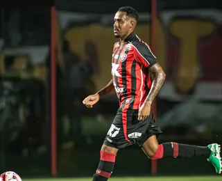 Vitória perde zagueiro titular nas primeiras rodadas do Brasileirão