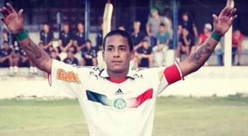 Ex-jogador do Palmeiras é investigado por negociar armas - Imagem