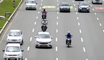 Viagem de São João: Veja cuidados com carro elétrico e mecânica