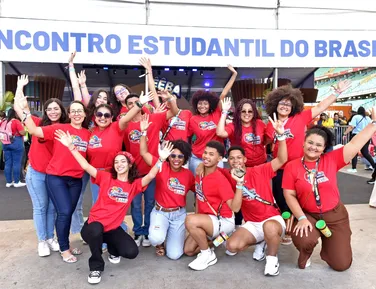 Bahia realiza maior evento estudantil do Brasil na Fonte Nova - Imagem
