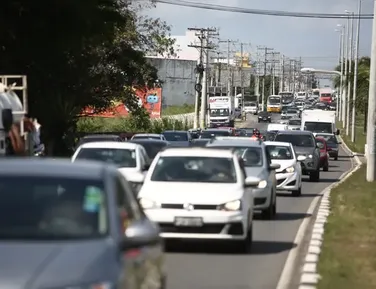 Prazo para pagar IPVA com 15% de desconto na Bahia termina quarta (24) - Imagem
