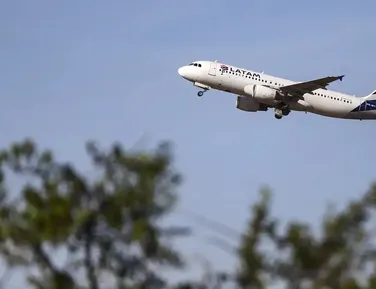 Gol e Latam combinam preços? Suposta atitude entra na mira do Cade - Imagem