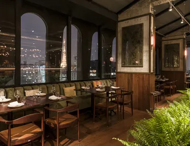 Drink dos signos e vista do céu 360º: 4 atrações imperdíveis em São Paulo - Imagem