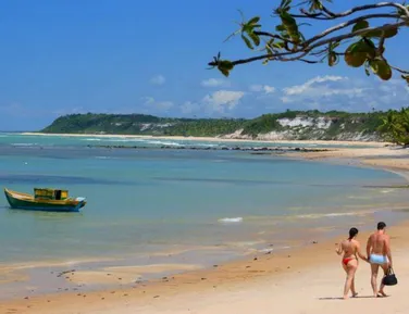 Hotel de destino turístico na Bahia pega fogo e assusta hóspedes - Imagem
