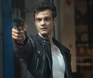 O filme de ação e comédia da Netflix que vai te deixar sem ar - Imagem