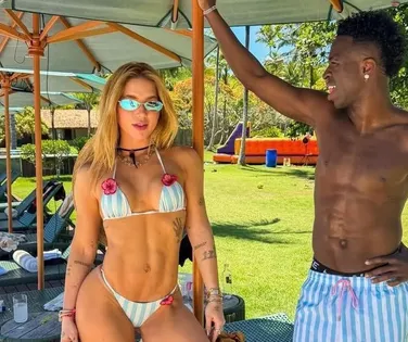 Bahia vira refúgio de estrelas: saiba como chegar no paraíso que Virgínia e Vini estão hospedados - Imagem