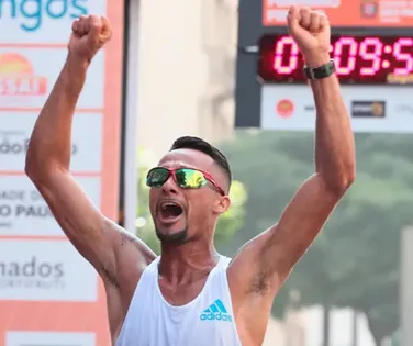 Baiano brilha na São Silvestre e escancara falta de apoio a modalidade - Imagem