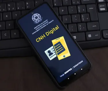 CNH sem autoescola: Lula lança app que promete baratear habilitação - Imagem