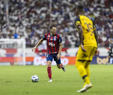 Lateral do Bahia é alvo de dois clubes gigantes da América do Sul - Imagem