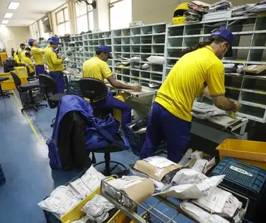 Após concurso, Correios abrem 548 vagas para jovem aprendiz - Imagem